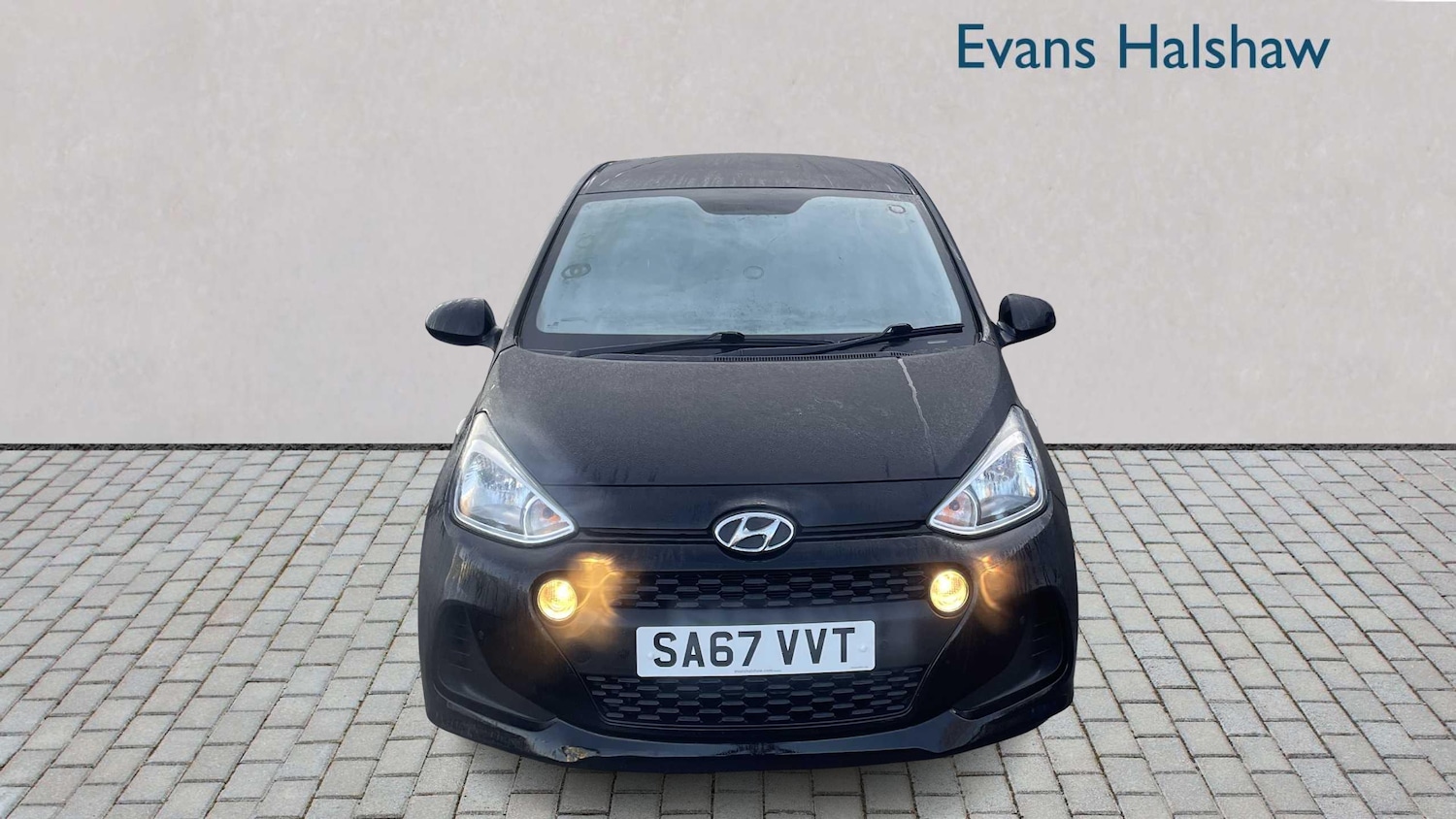 Used Hyundai i10 2017 for sale - 76875840: Photo 2