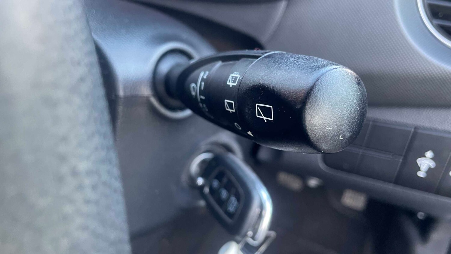 Used Hyundai i10 2017 for sale - 76875840: Photo 21