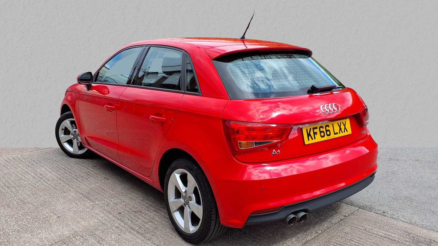 Used Audi A1 2016 for sale - 77158421: Photo 2