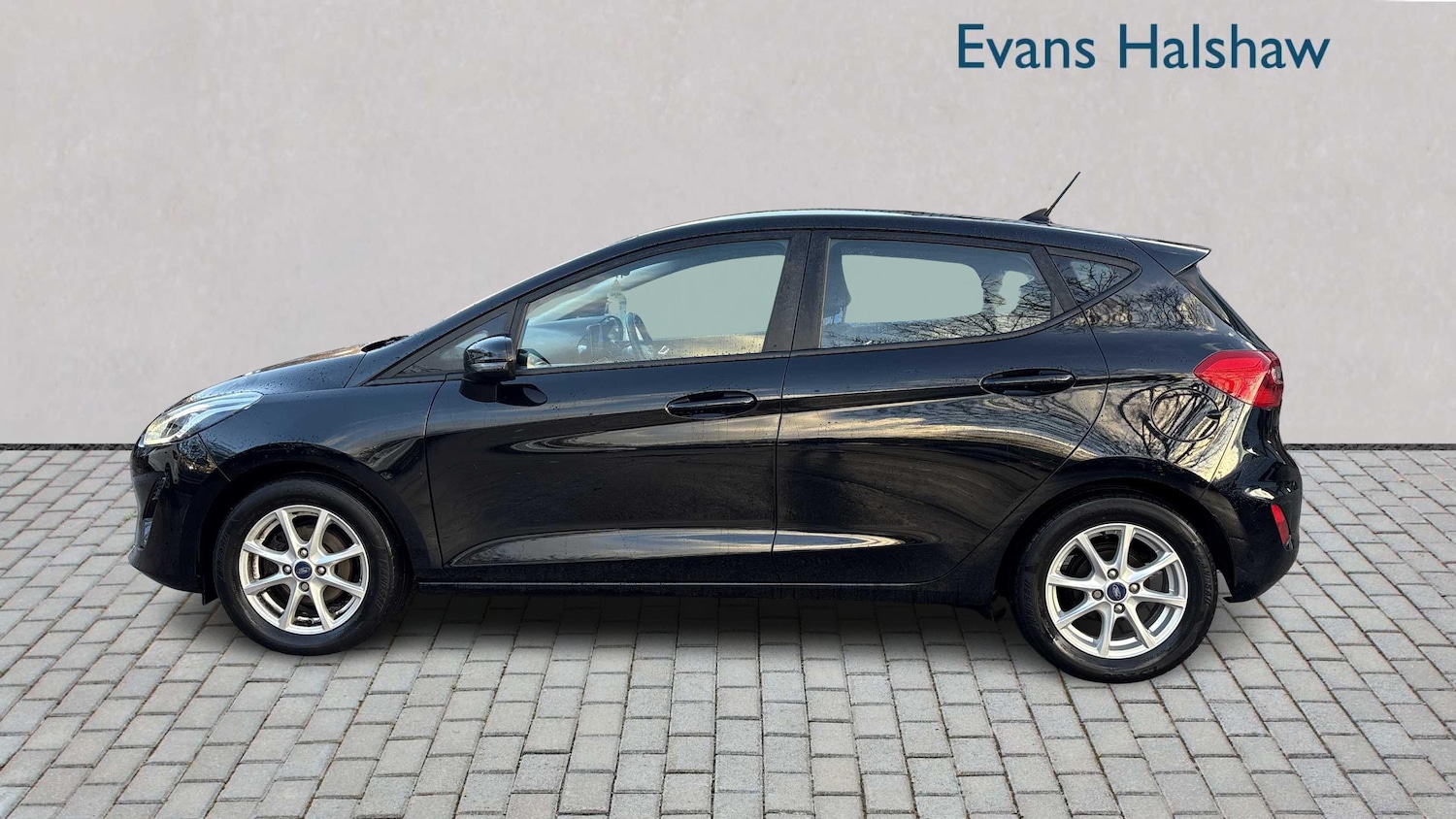 Used Ford Fiesta 2019 for sale - 77194397: Photo 2