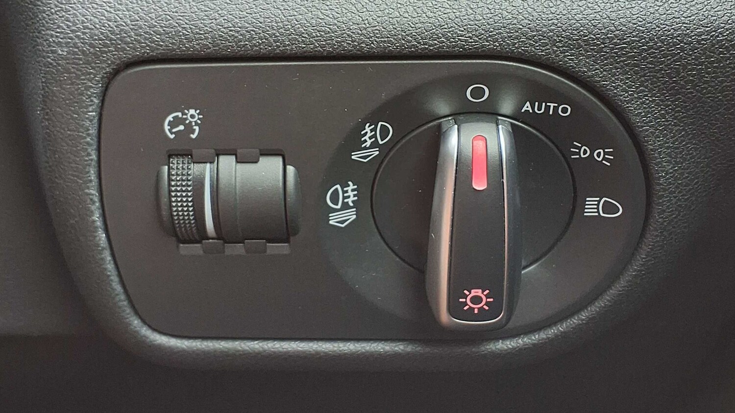 Used Audi A1 2017 for sale - 76141881: Photo 29