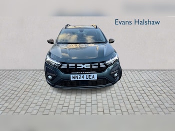 Used Dacia Sandero Stepway 2024 for sale - 77076622: Photo