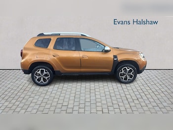 Used Dacia Duster 2018 for sale - 77076631: Photo