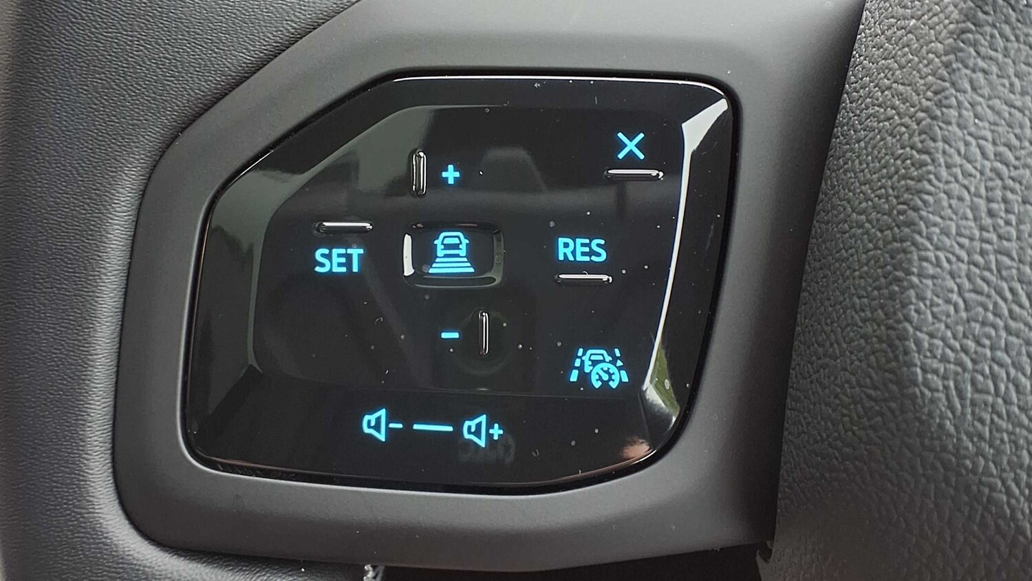 Used Ford Explorer for sale - 77000134: Photo 27