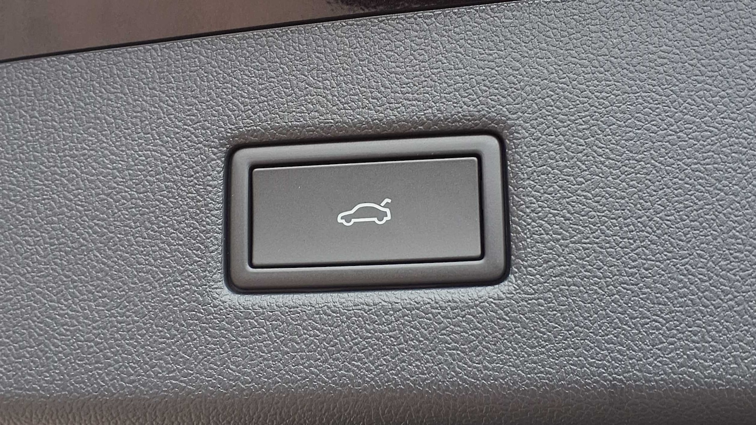 Used Ford Explorer for sale - 77000134: Photo 8