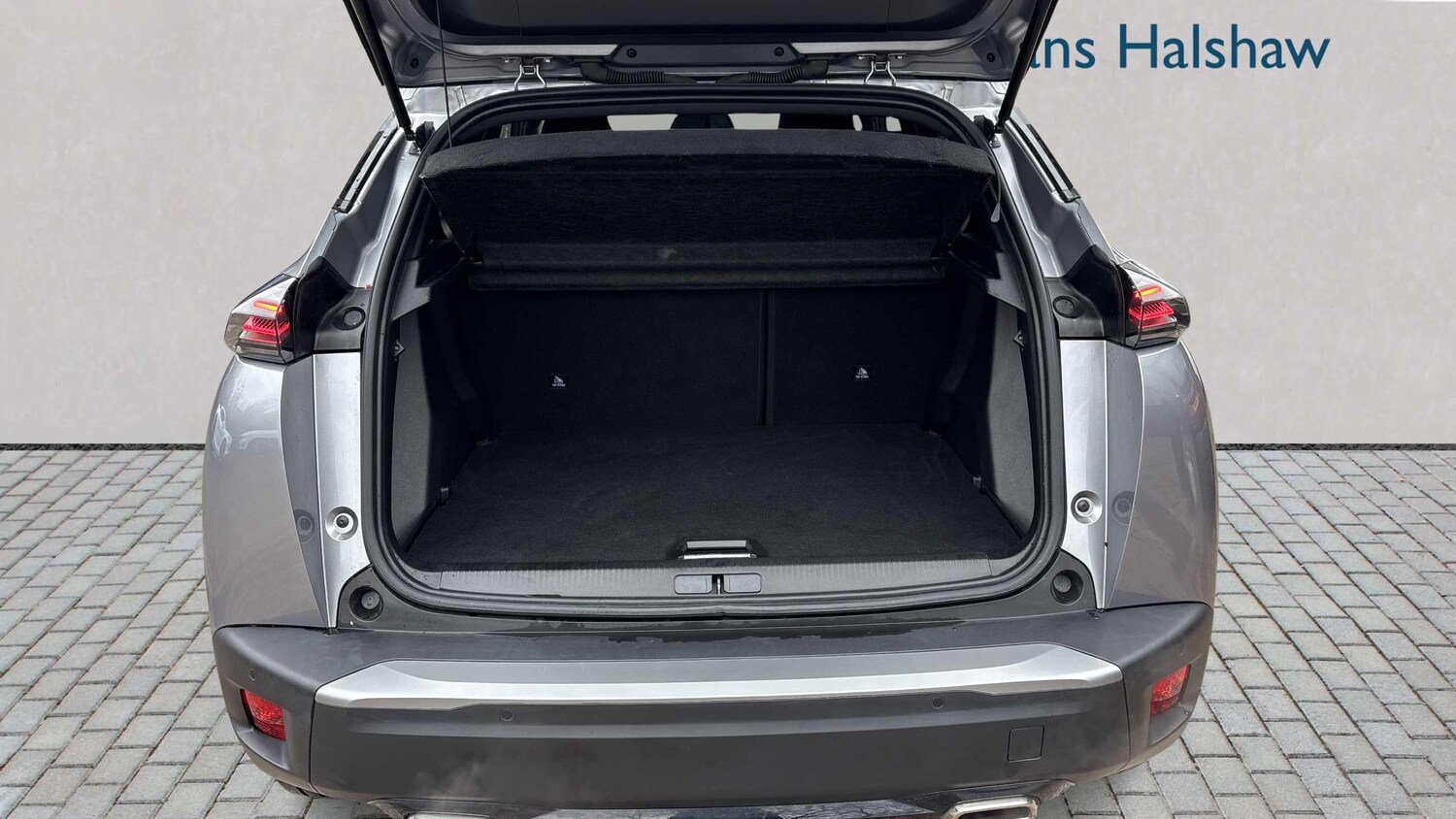 Used Peugeot 2008 2023 for sale - 77628267: Photo 7