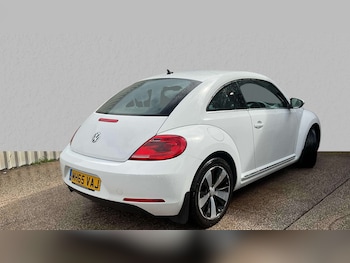 Used Volkswagen Beetle 2016 for sale - 75841912: Photo