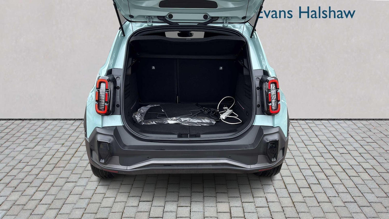 Used Renault 4 2025 for sale - 77164472: Photo 7