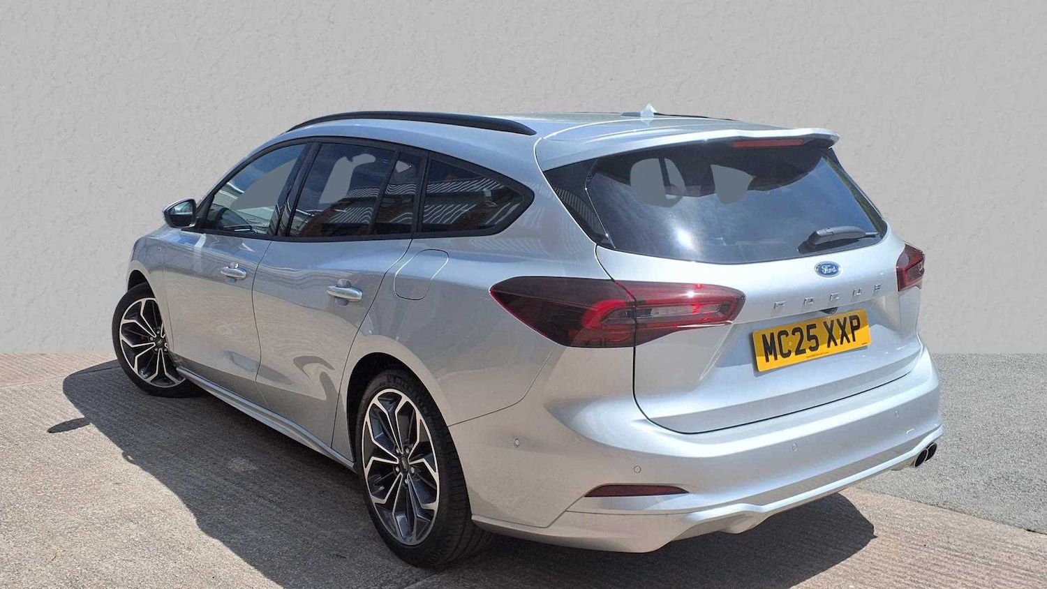 Used Ford Focus 2025 for sale - 76016286: Photo 2