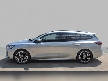 Used Ford Focus 2025 for sale - 76016286: Photo 4