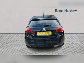 Used Peugeot 308 2018 for sale - 76351636: Photo