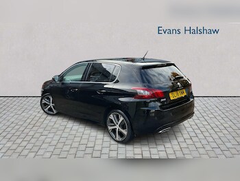 Used Peugeot 308 2018 for sale - 76351636: Photo