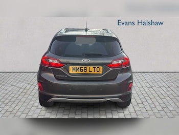 Used Ford Fiesta 2018 for sale - 77076500: Photo