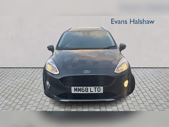 Used Ford Fiesta 2018 for sale - 77076500: Photo