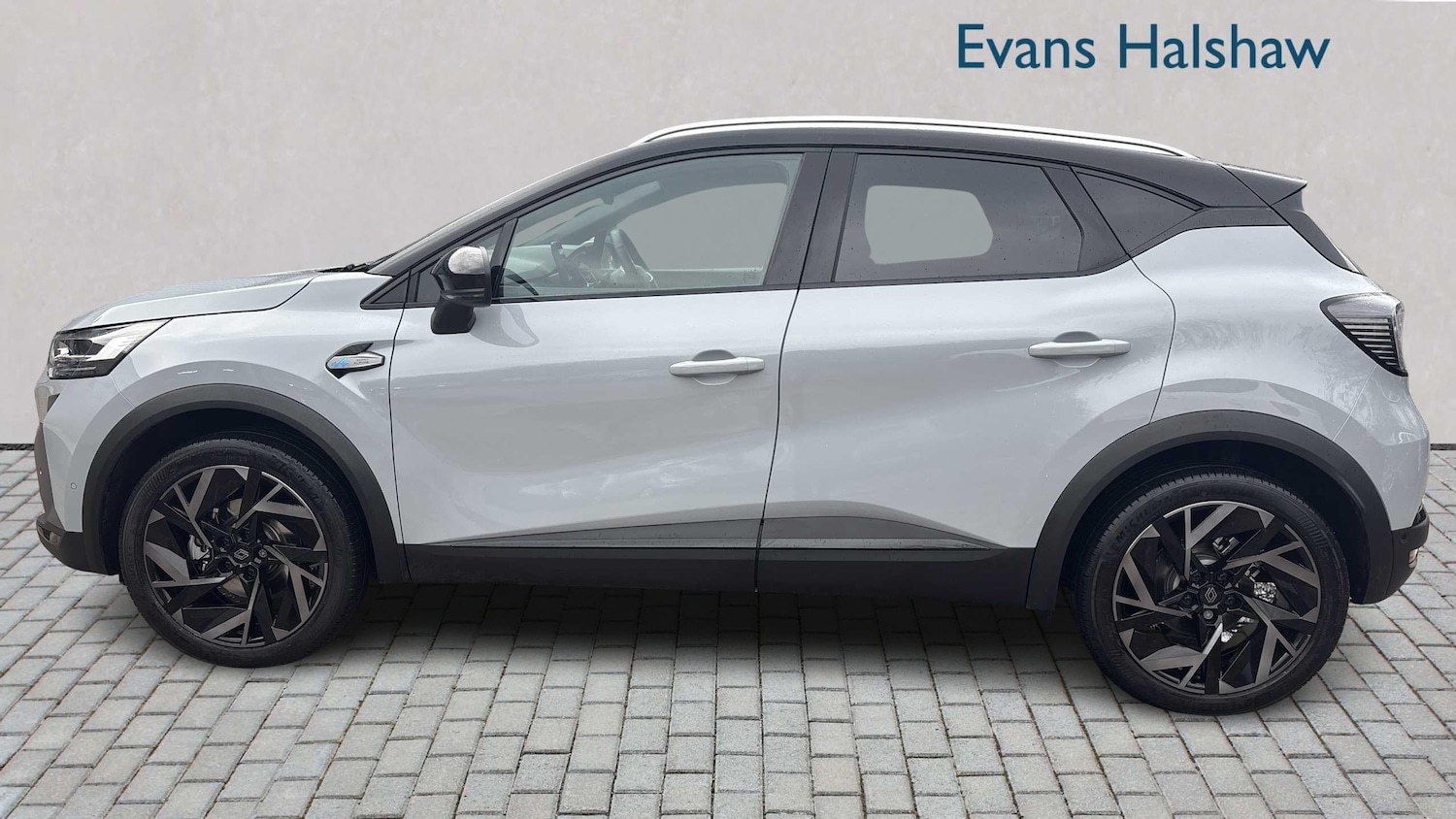 Used Renault Captur for sale - 77577315: Photo 3