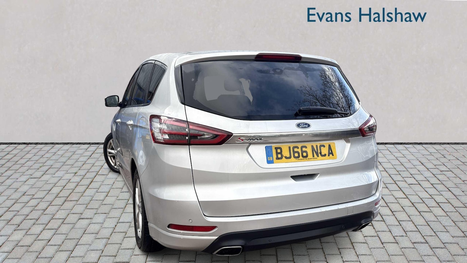 Used Ford S-Max 2016 for sale - 77389884: Photo 2