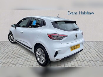Used Renault Clio 2025 for sale - 77996084: Photo