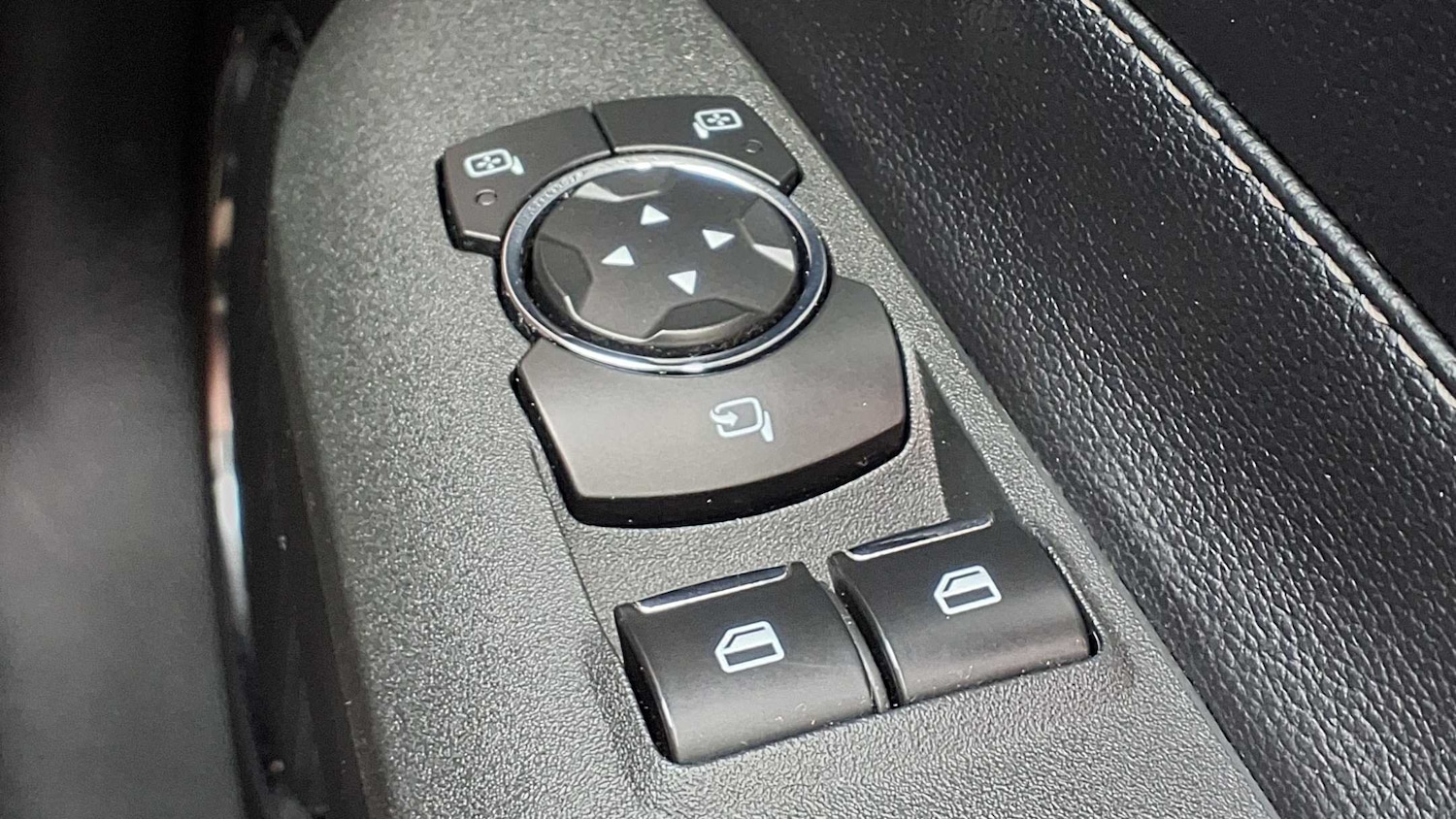 Used Ford Mustang 2016 for sale - 77842555: Photo 33