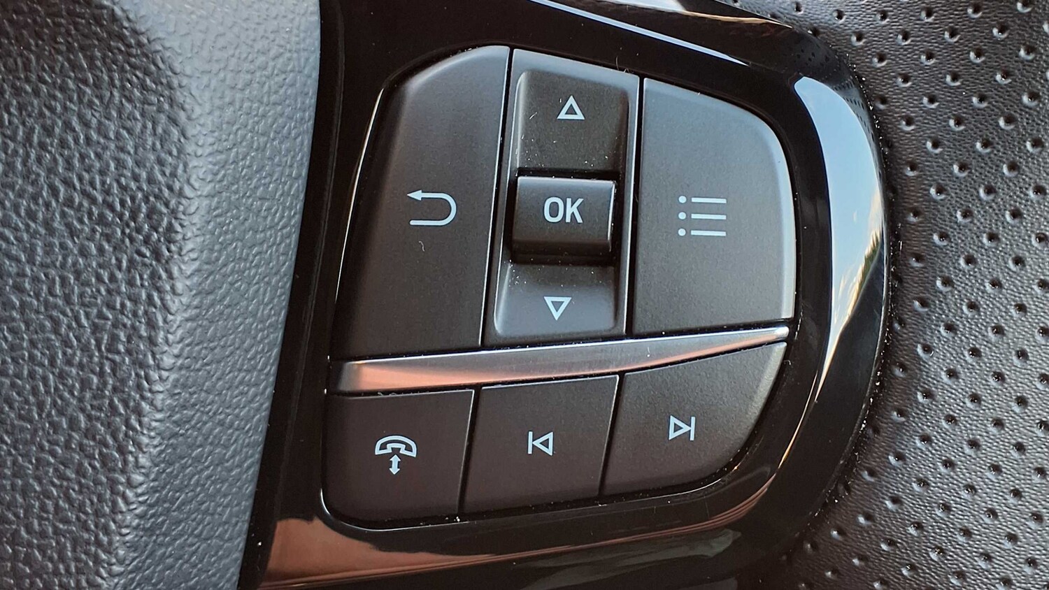 Used Ford Puma 2025 for sale - 76298375: Photo 29