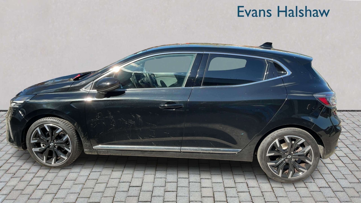 Used Renault Clio 2024 for sale - 78119040: Photo 5