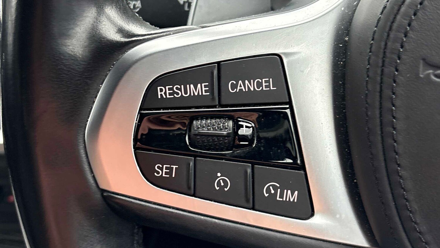 Used BMW 3 Series 2021 for sale - 77526924: Photo 31