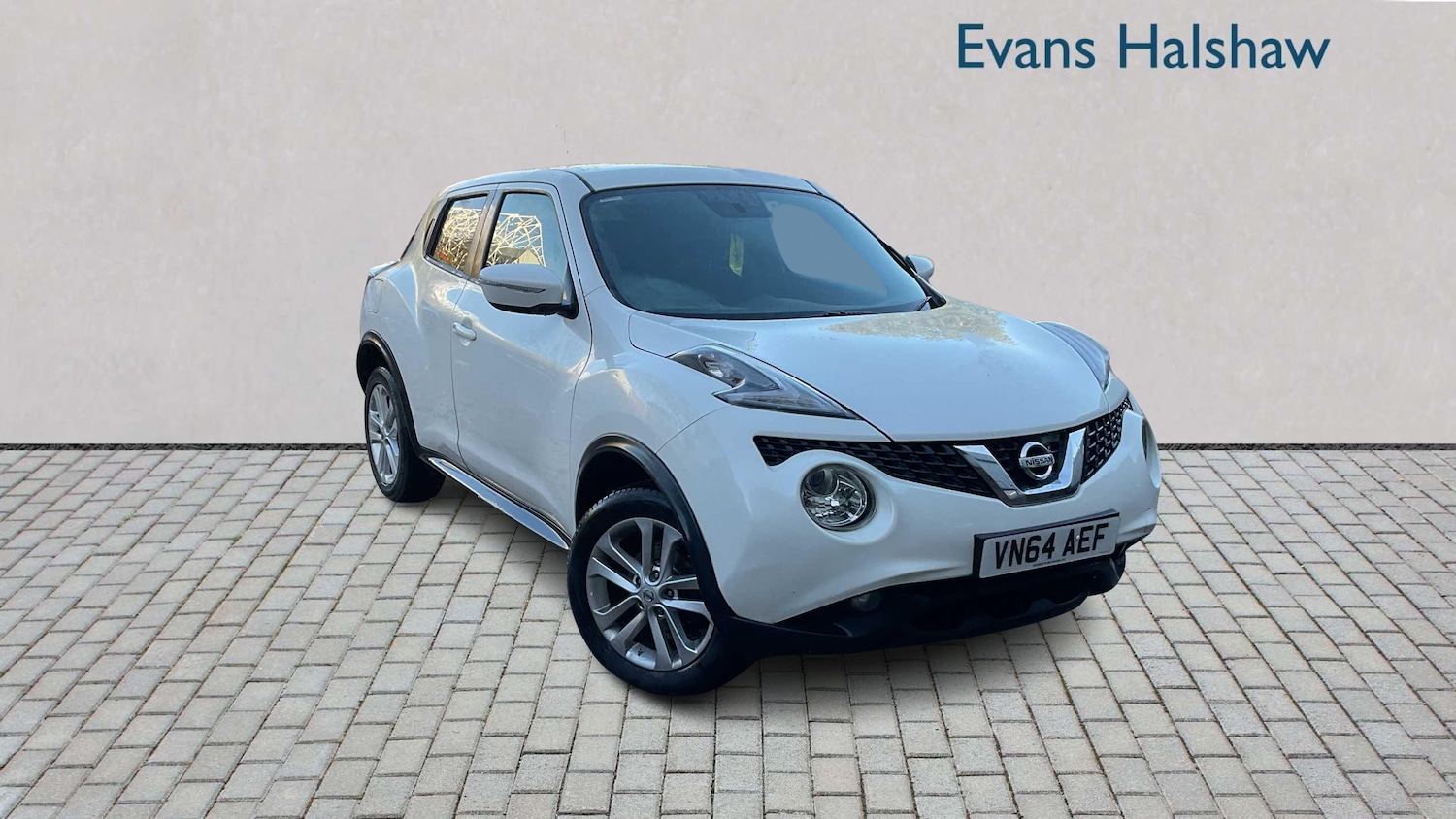 Used Nissan Juke 2014 for sale - 76610488: Photo 2