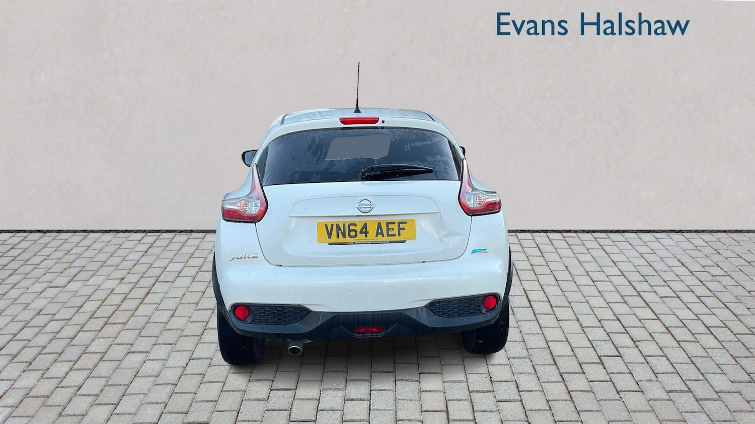 Used Nissan Juke 2014 for sale - 76610488: Photo 4