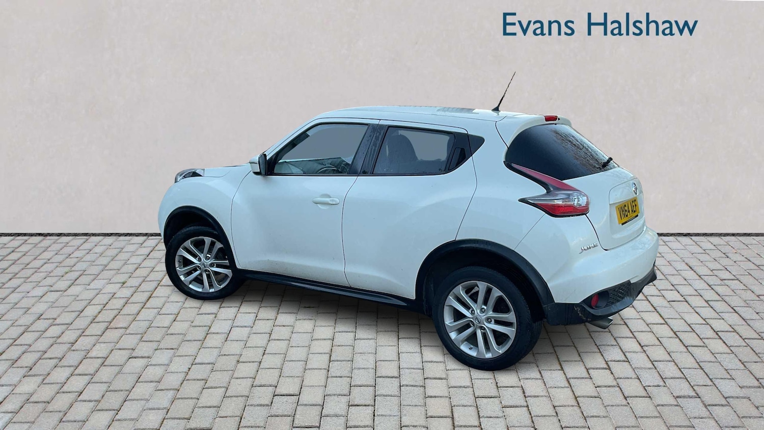 Used Nissan Juke 2014 for sale - 76610488: Photo 5