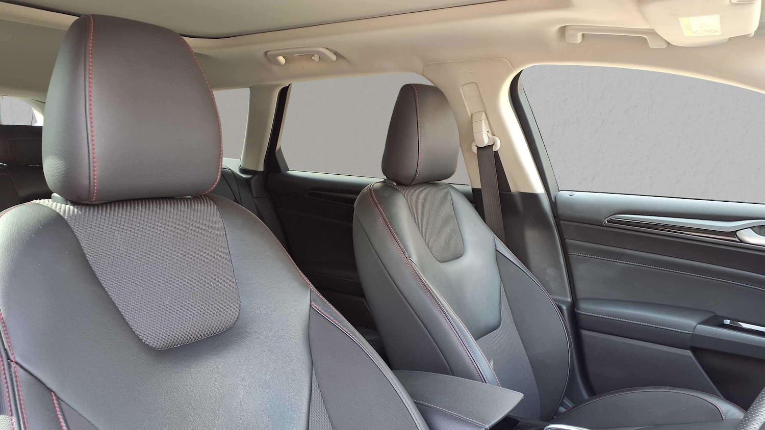 Used Ford Mondeo 2017 for sale - 76487969: Photo 13