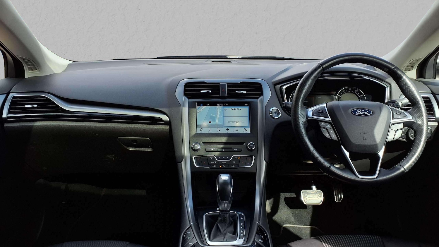 Used Ford Mondeo 2017 for sale - 76487969: Photo 17