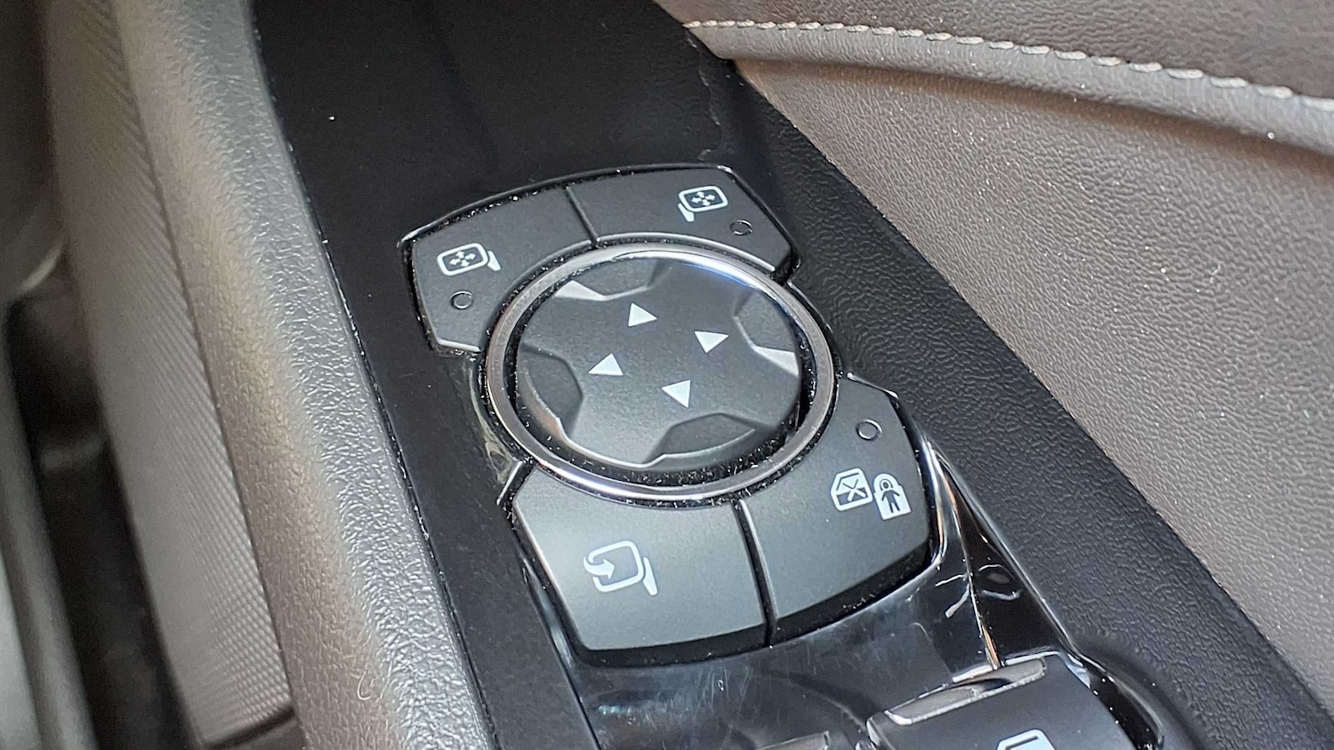 Used Ford Mondeo 2017 for sale - 76487969: Photo 34