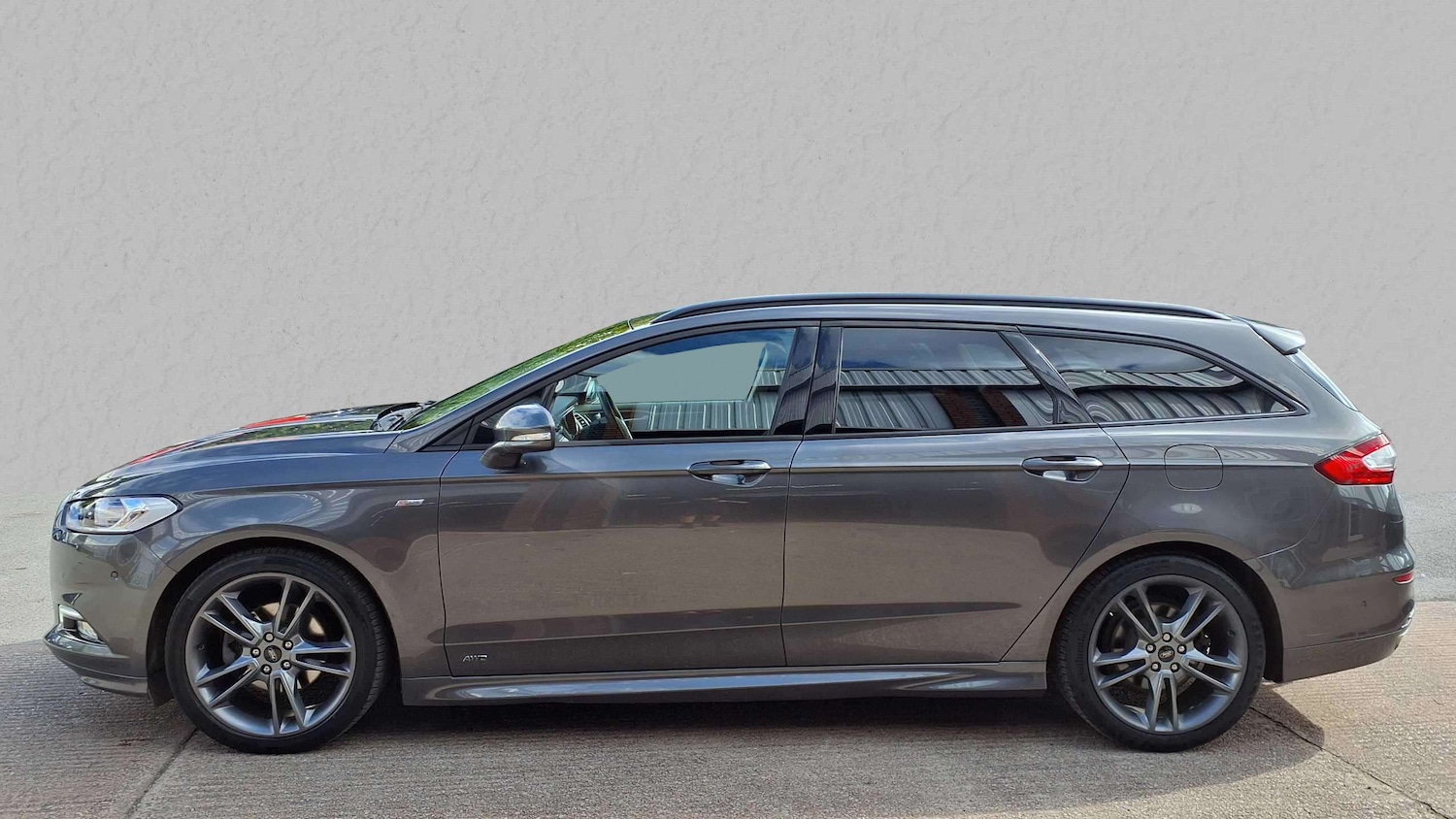 Used Ford Mondeo 2017 for sale - 76487969: Photo 4