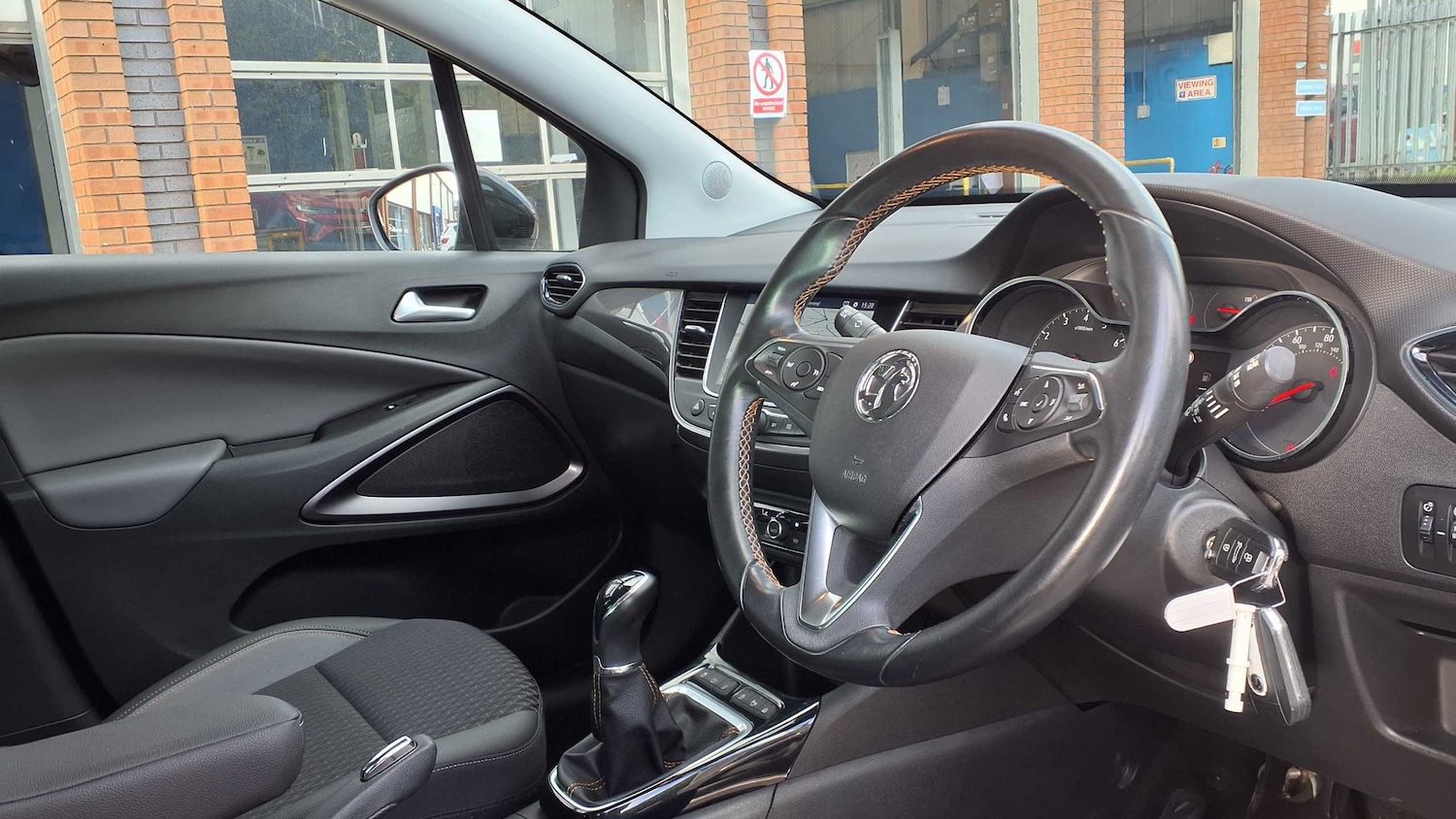 Used Vauxhall Crossland X 2018 for sale - 76576009: Photo 12