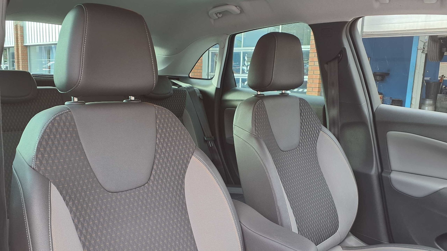 Used Vauxhall Crossland X 2018 for sale - 76576009: Photo 13