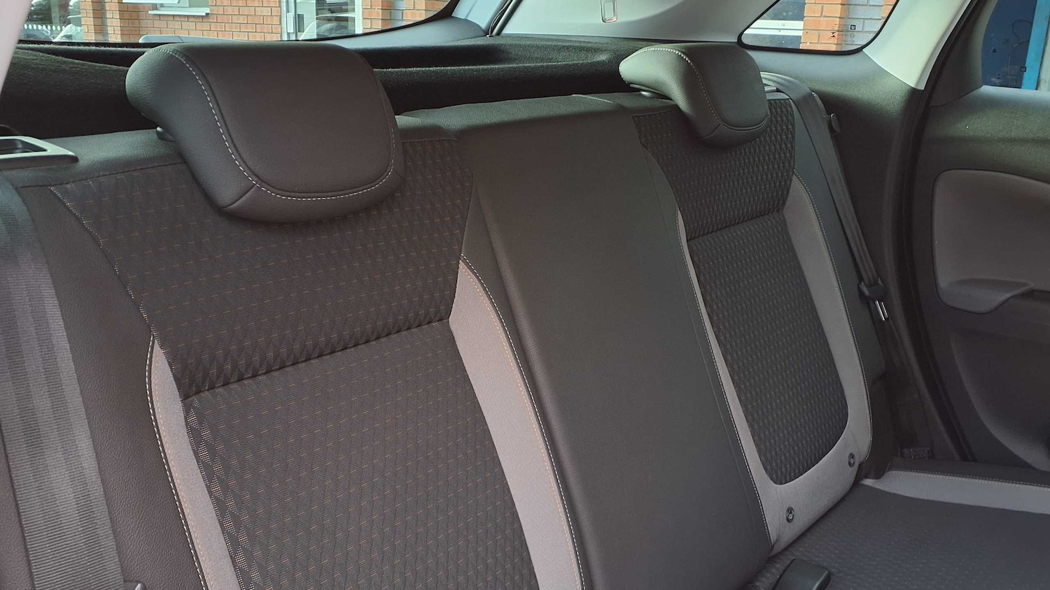 Used Vauxhall Crossland X 2018 for sale - 76576009: Photo 14