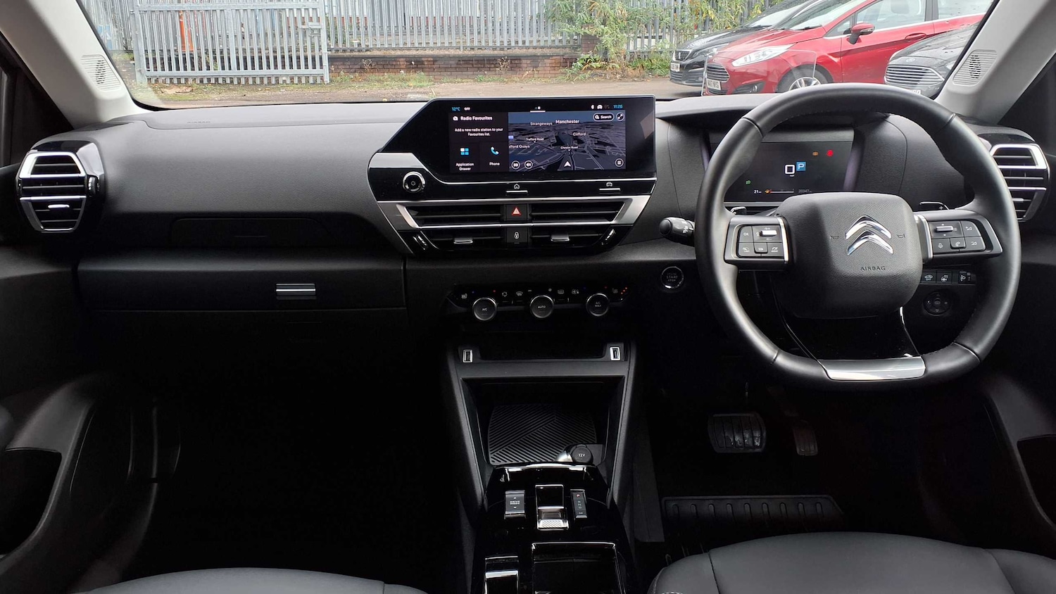 Used Citroen C4 2024 for sale - 76298366: Photo 16