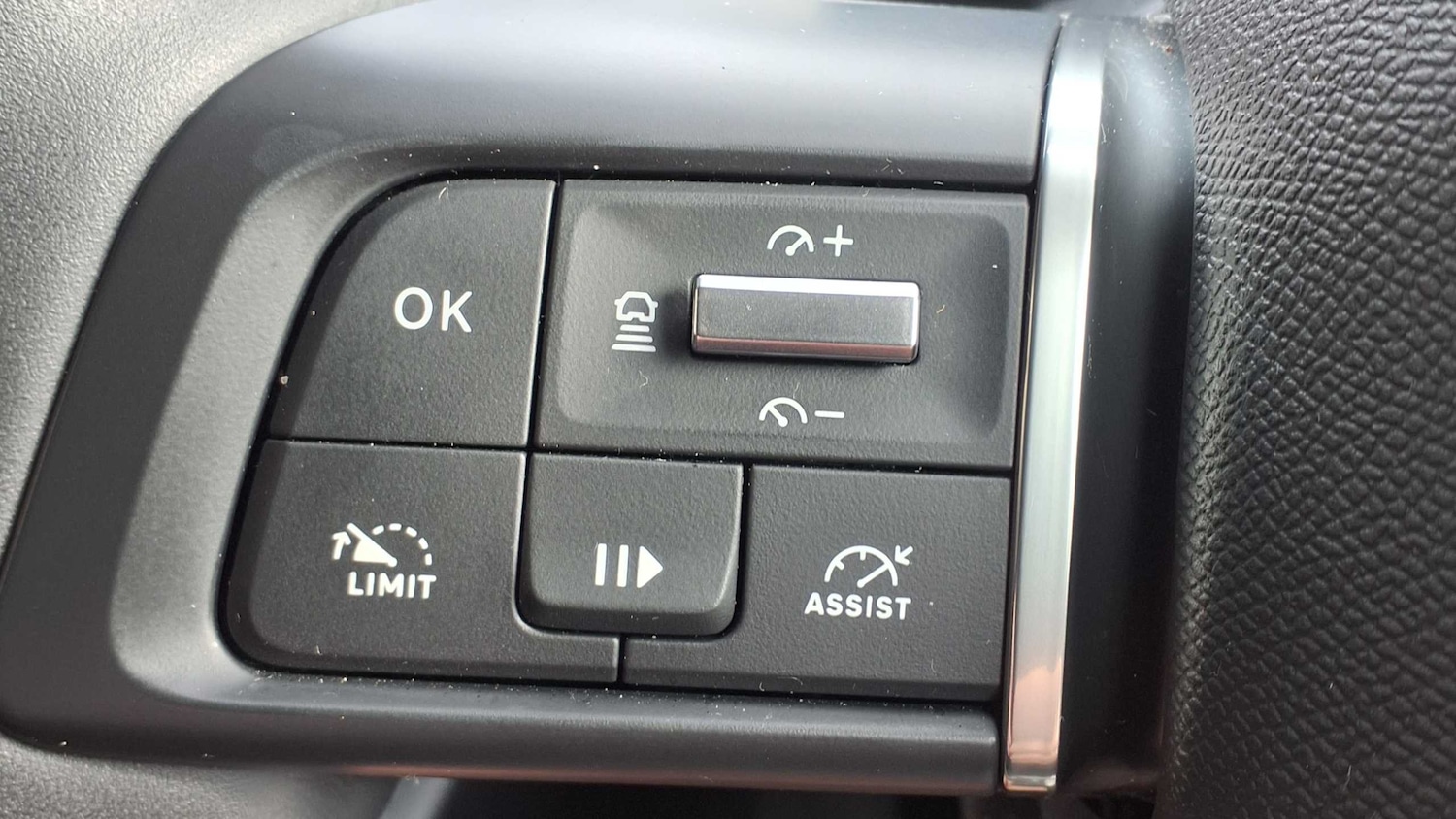Used Citroen C4 2024 for sale - 76298366: Photo 27