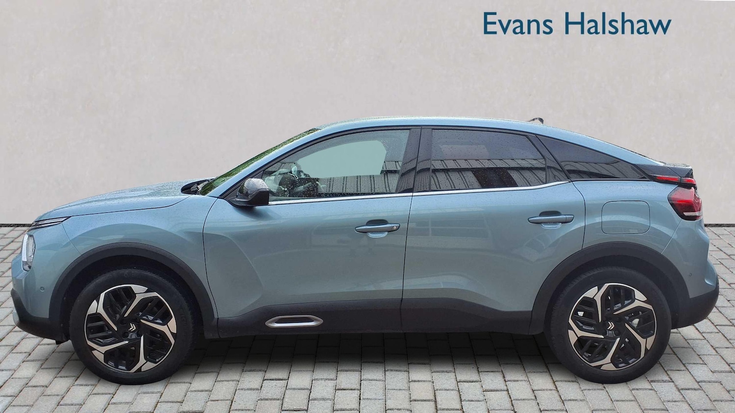 Used Citroen C4 2024 for sale - 76298366: Photo 4