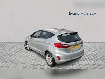 Used Ford Fiesta 2018 for sale - 76460621: Photo