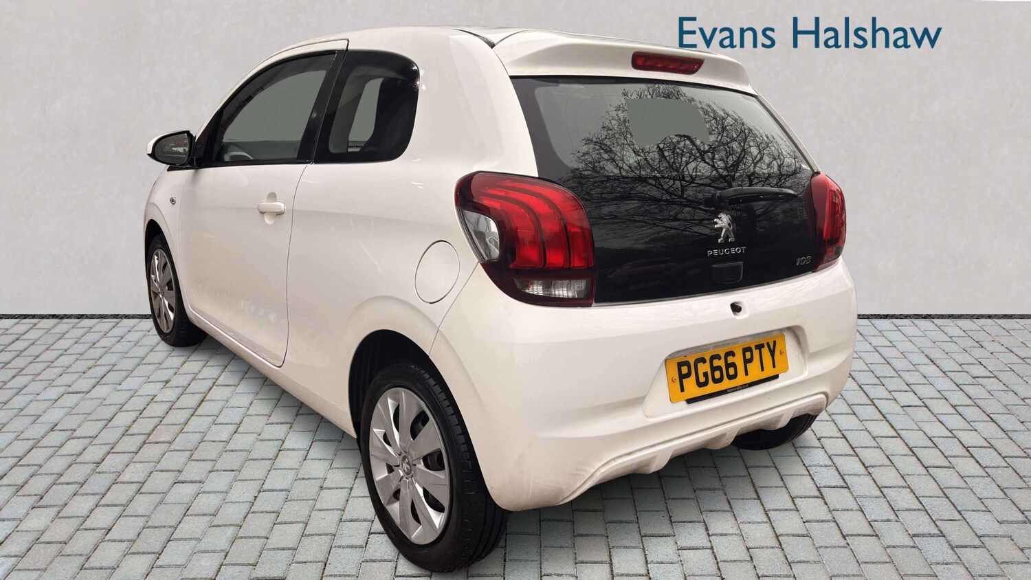 Used Peugeot 108 2017 for sale - 77995846: Photo 3