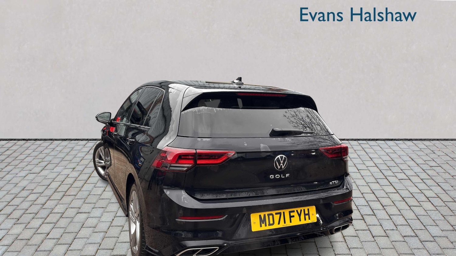 Used Volkswagen Golf 2022 for sale - 77348177: Photo 2