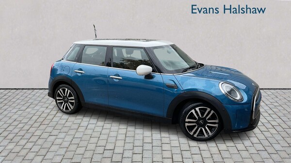 Used MINI Hatch 2021 for sale - 76218463: Photo 2