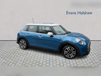 Used MINI Hatch 2021 for sale - 76218463: Photo 2