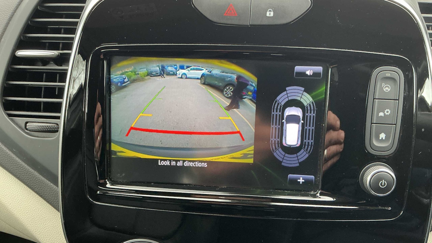 Used Renault Captur 2019 for sale - 78129779: Photo 16