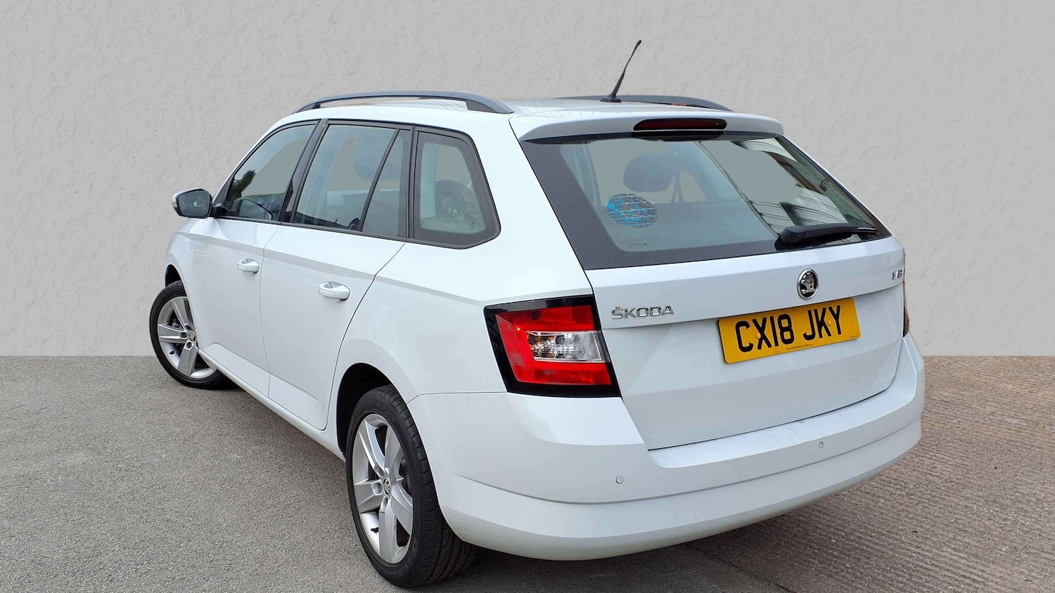 Used Skoda Fabia 2018 for sale - 77282038: Photo 2