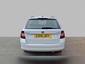 Used Skoda Fabia 2018 for sale - 77282038: Photo