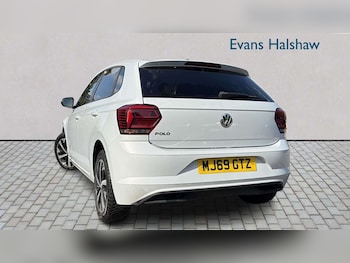 Used Volkswagen Polo 2019 for sale - 79523698: Photo