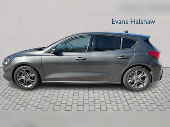 Used Ford Focus 2021 for sale - 78118961: Photo