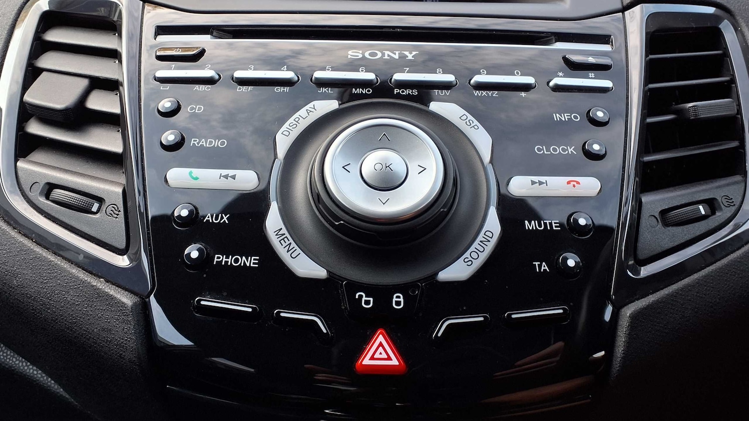 Used Ford Fiesta 2013 for sale - 76746038: Photo 22