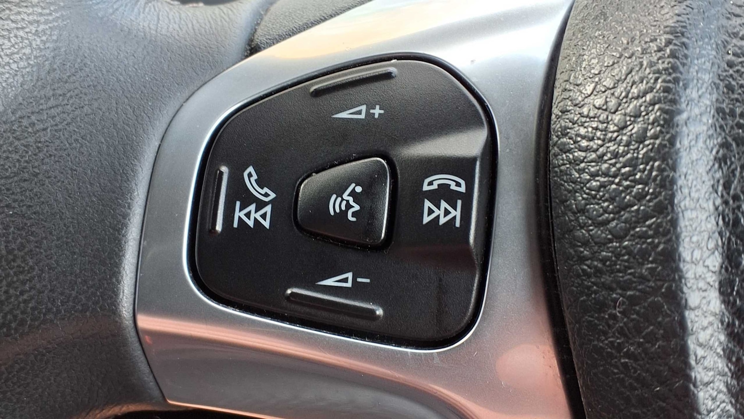 Used Ford Fiesta 2013 for sale - 76746038: Photo 28